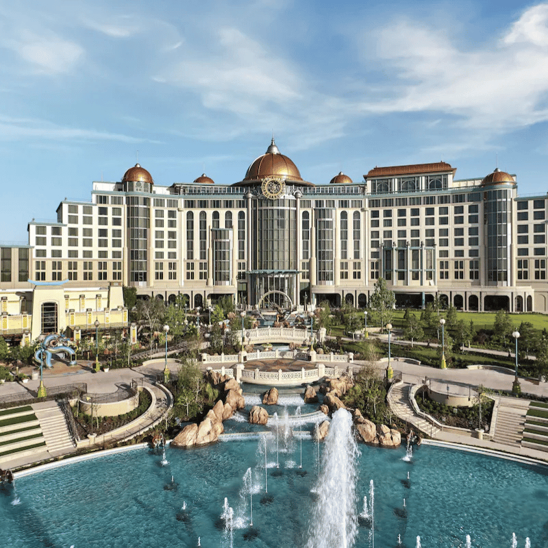 Universal Helios Grand Hotel