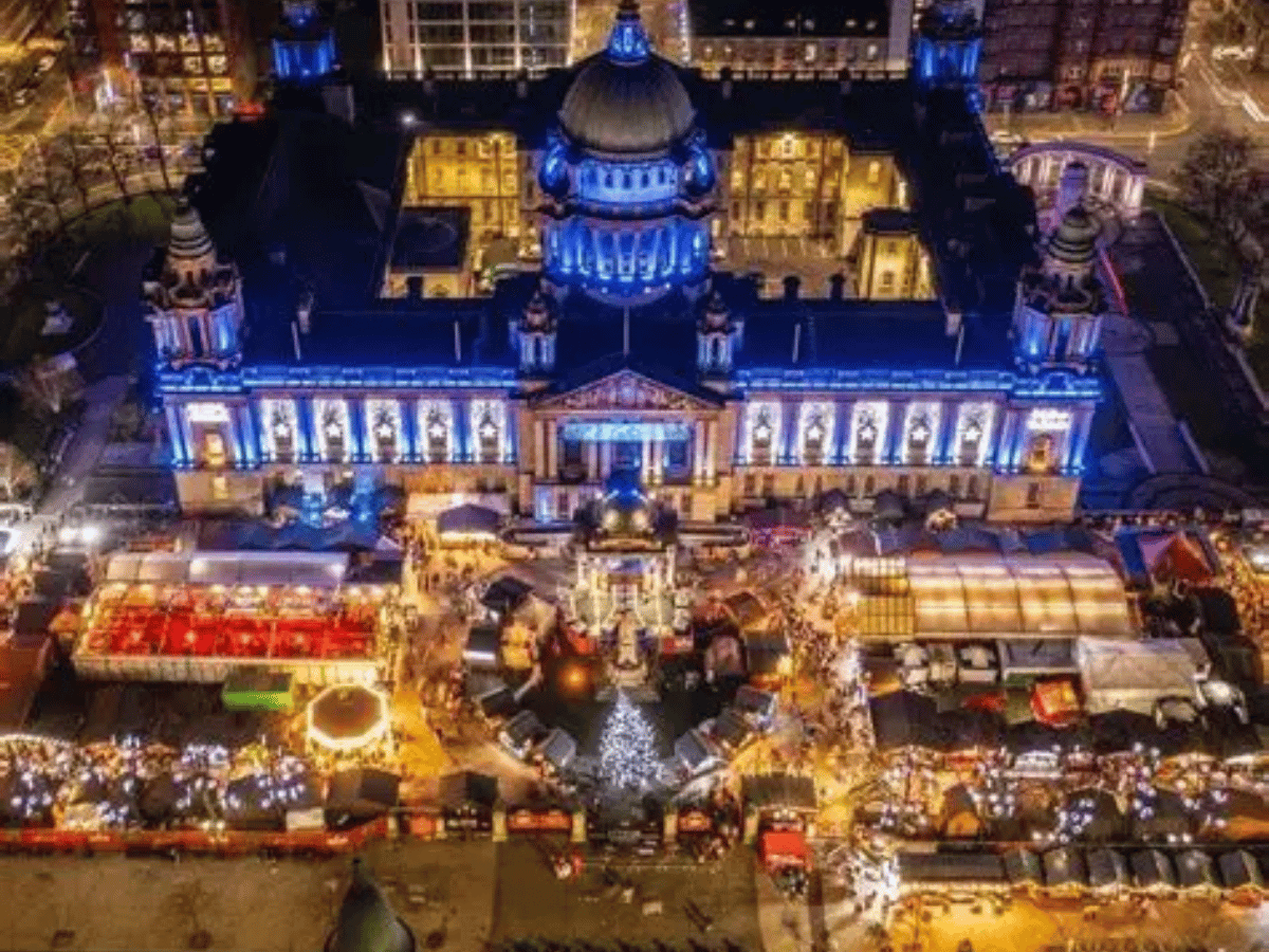 Christmas Markets 16 Christmas Markets